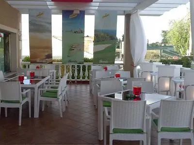 Hotell El Cruce Moraleda