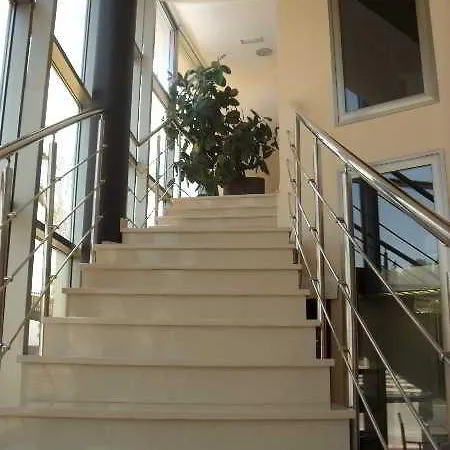 El Cruce Moraleda Hotel