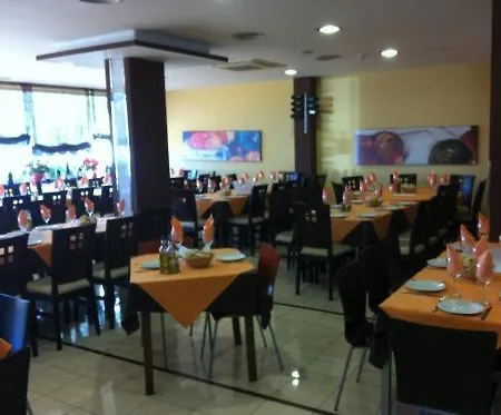 El Cruce Moraleda Hotell 2*